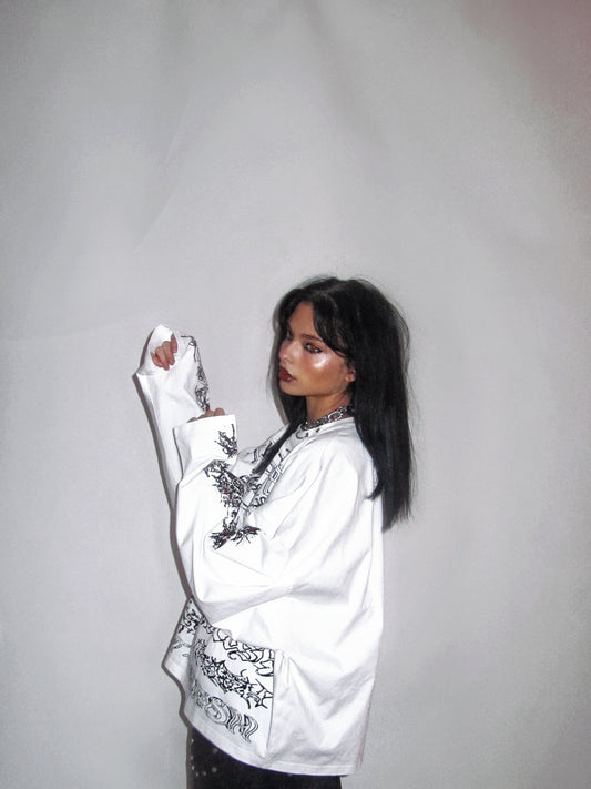 PIERCED BLACKMETAL LONG SLEEVE TOP - MILK